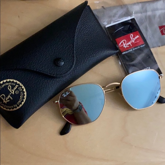 Ray-Ban Accessories - 🕶 Ray-Ban Sunglasses (Hexagonal flat)